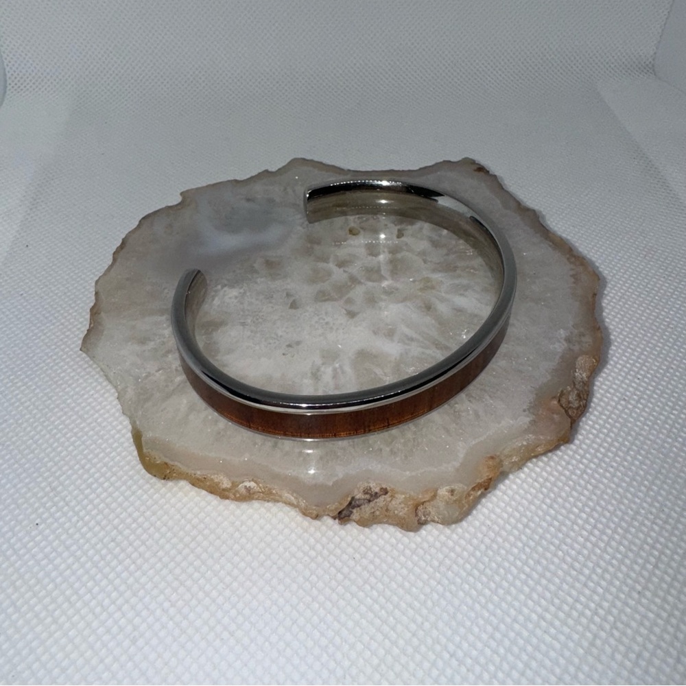 WOOD INLAY STAINLESS STEEL CUFF Bracelet, marked BI.